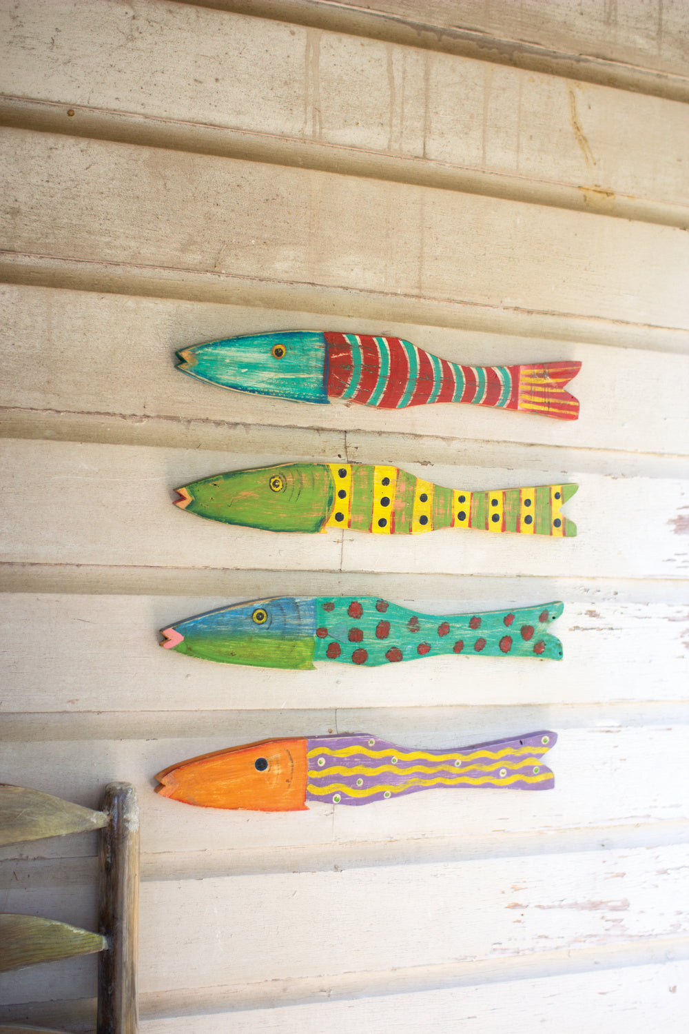 Kalalou Lighting A5688  Set Of 4 Recycled Wood Folk Art Fish Mirror Multicolored